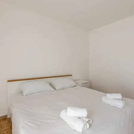Apartment Larus